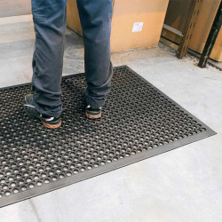 Tapis pour applications industrielles de haute teneur