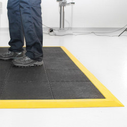 Tapis pour application industrielle Fatigue solide-étape