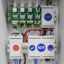 Seria X7 din policarbonat (opțional ABS)