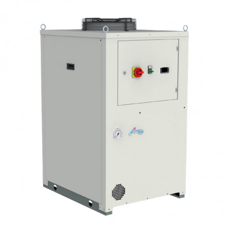 Industrial coolers for liquids in the range -30°C to - 5°C